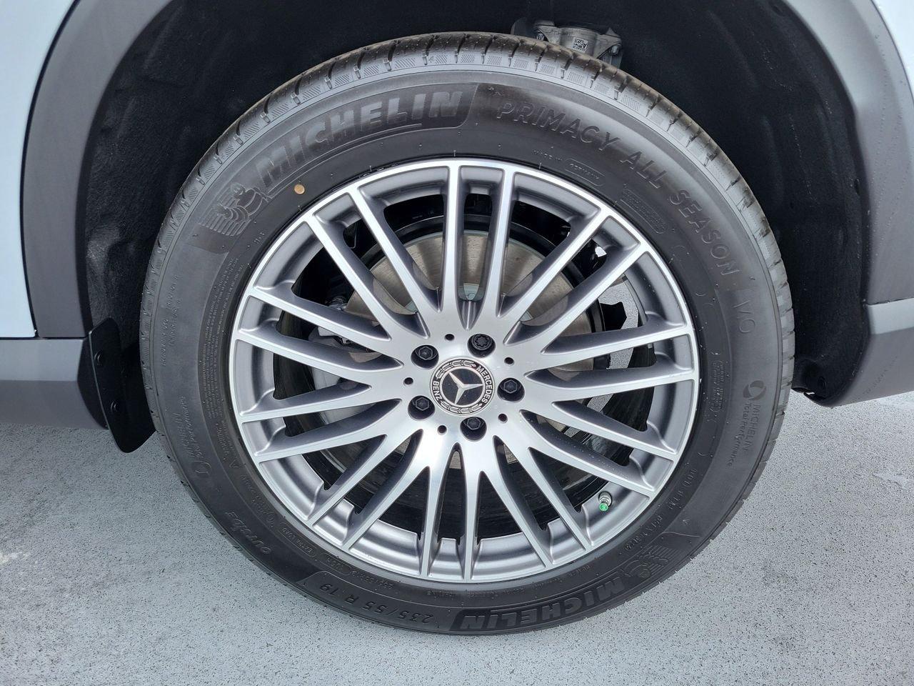 Mercedes-Benz Glc 300 - Thumbnail 9