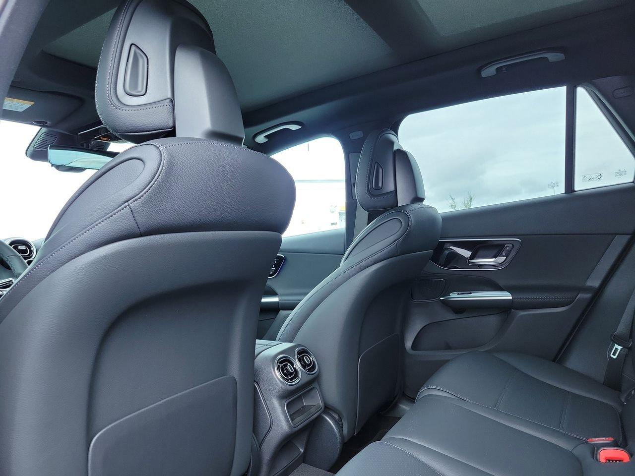 Mercedes-Benz Glc 300 - Thumbnail 12