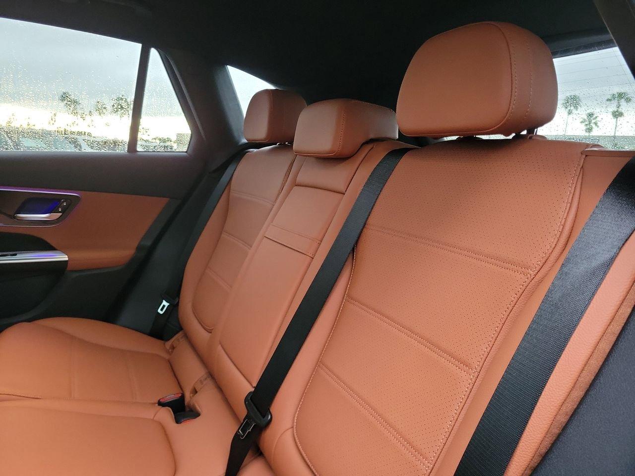 Mercedes-Benz Glc 300 - Thumbnail 14