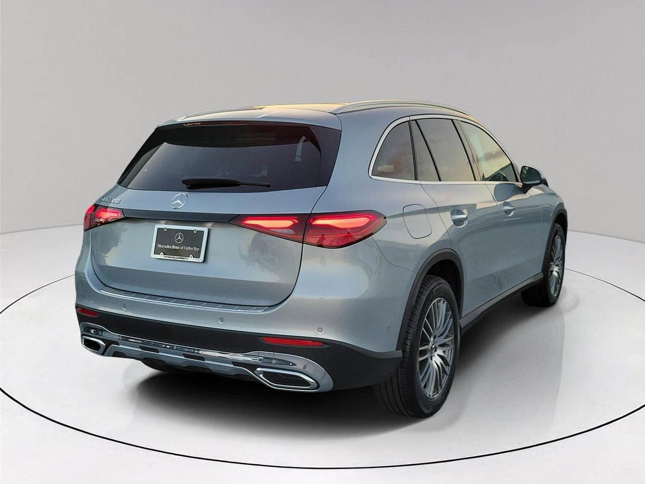 Mercedes-Benz Glc 300 - Thumbnail 7