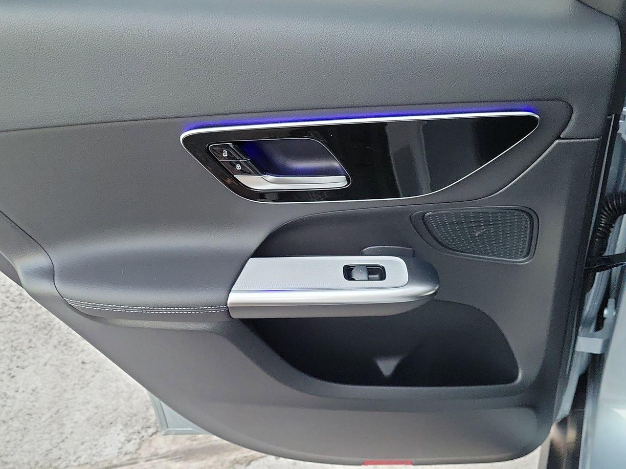 Mercedes-Benz Glc 300 - Thumbnail 12