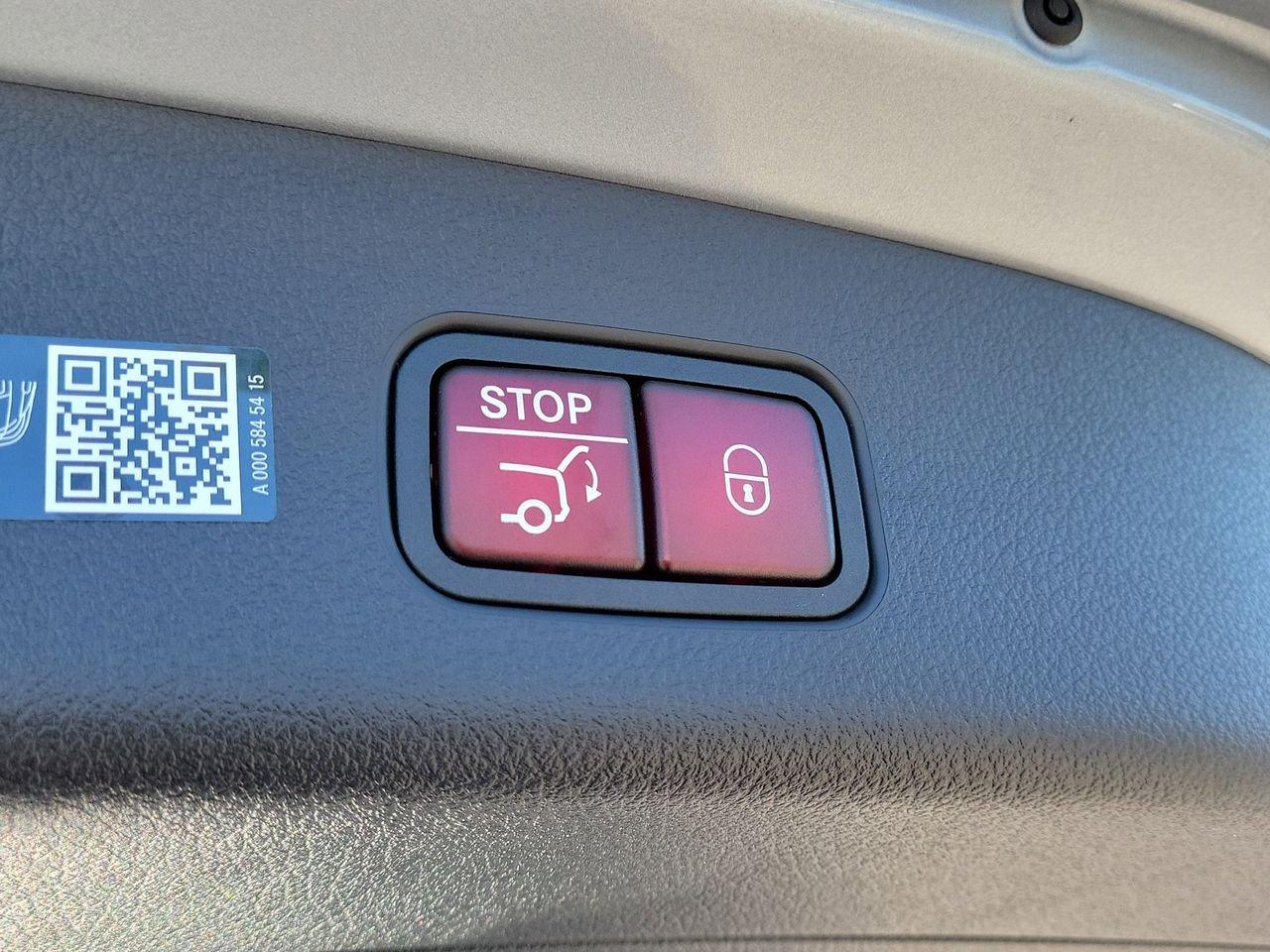 Mercedes-Benz Glc 300 - Thumbnail 10