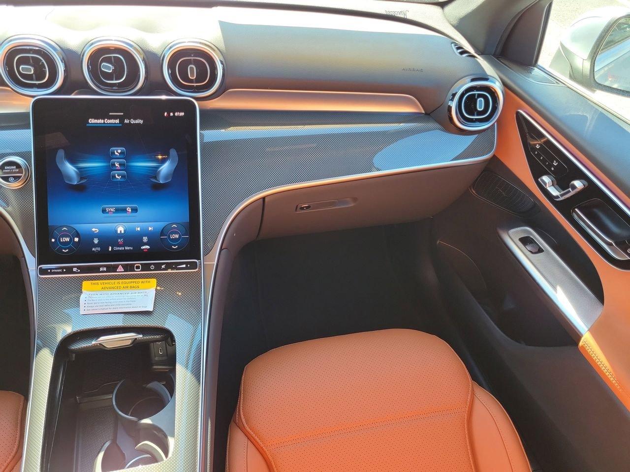 Mercedes-Benz Glc 300 - Thumbnail 17