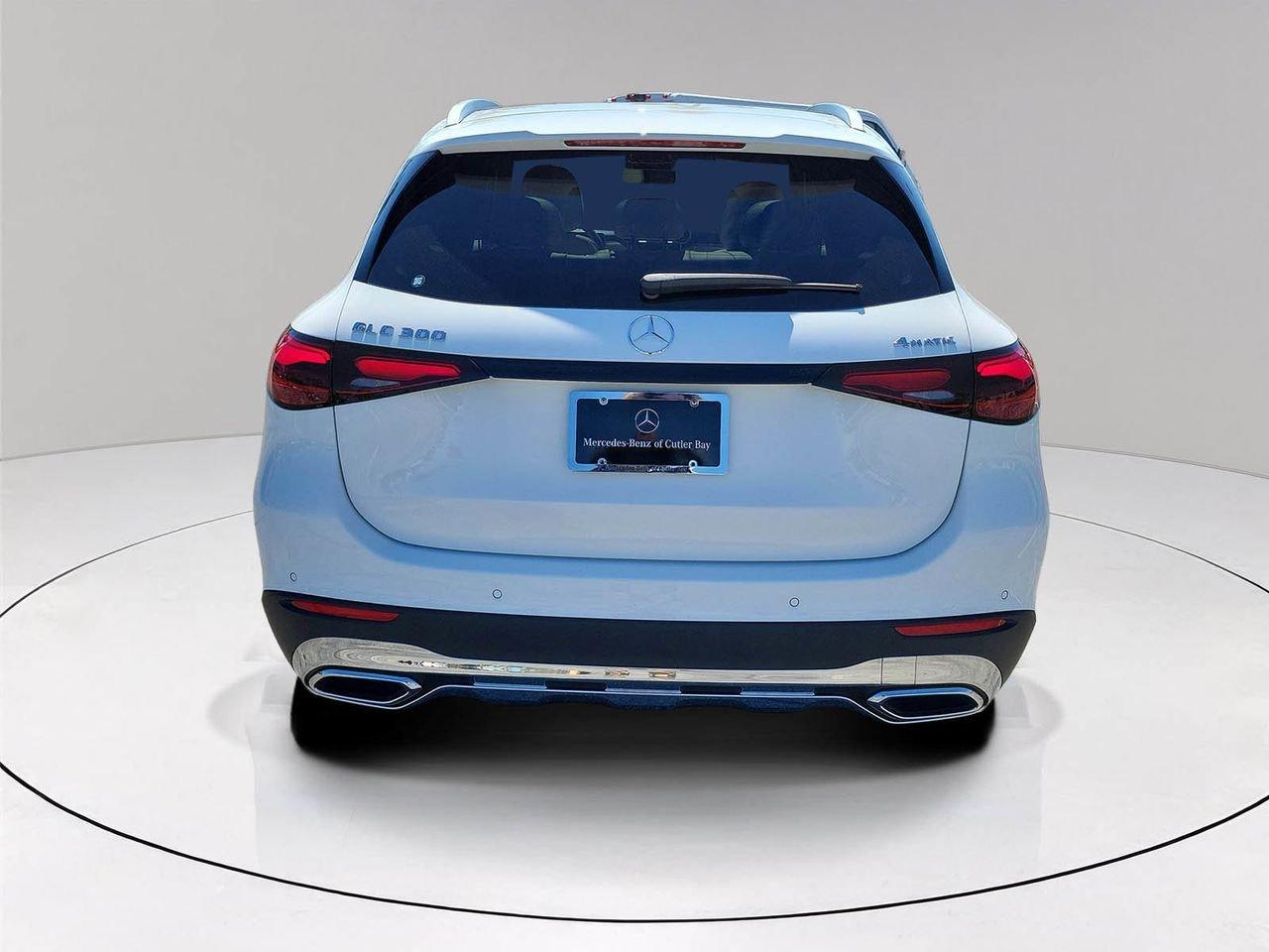 Mercedes-Benz Glc 300 - Thumbnail 6