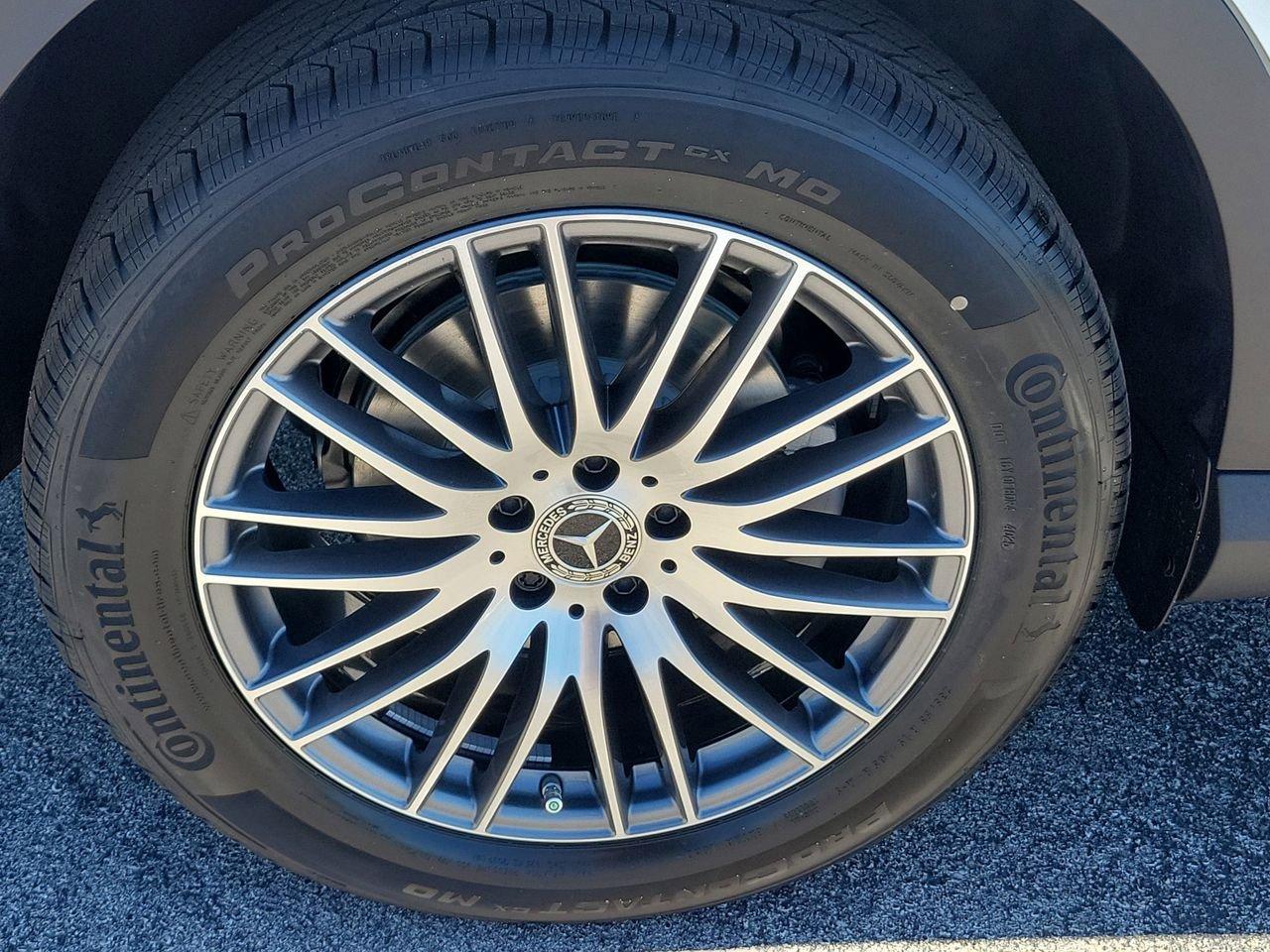 Mercedes-Benz Glc 300 - Thumbnail 8