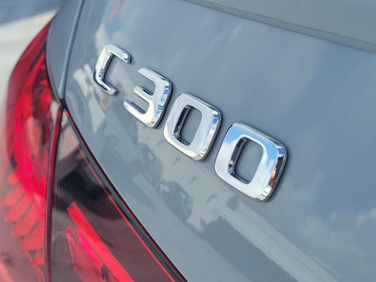 Mercedes-Benz C 300 - Thumbnail 9