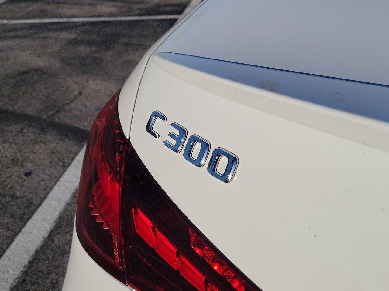 Mercedes-Benz C 300 - Thumbnail 8