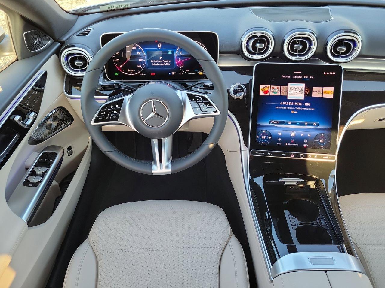 Mercedes-Benz C 300 - Thumbnail 15