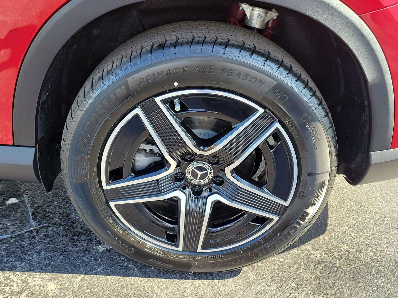 Mercedes-Benz Glc 300 - Thumbnail 11