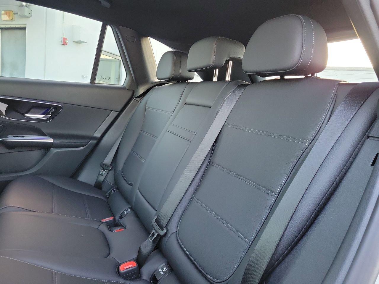 Mercedes-Benz Glc 300 - Thumbnail 14