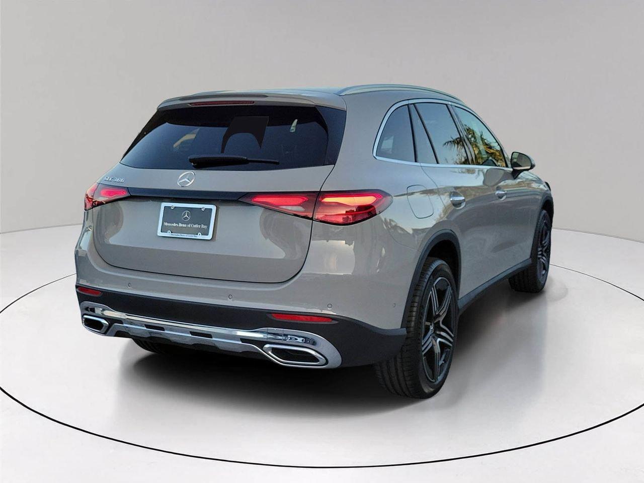 Mercedes-Benz Glc 300 - Thumbnail 7