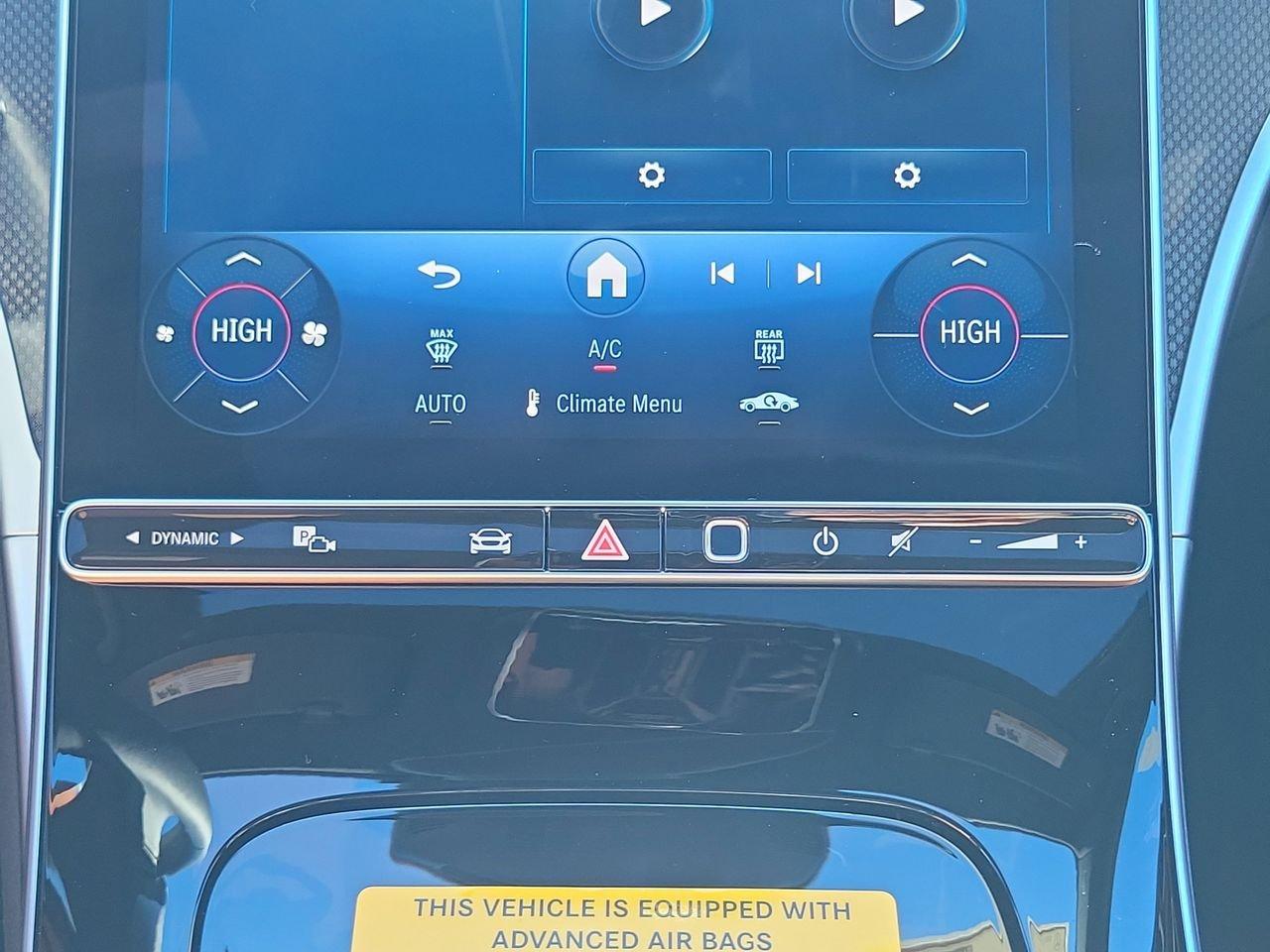 Mercedes-Benz C 300 - Thumbnail 19