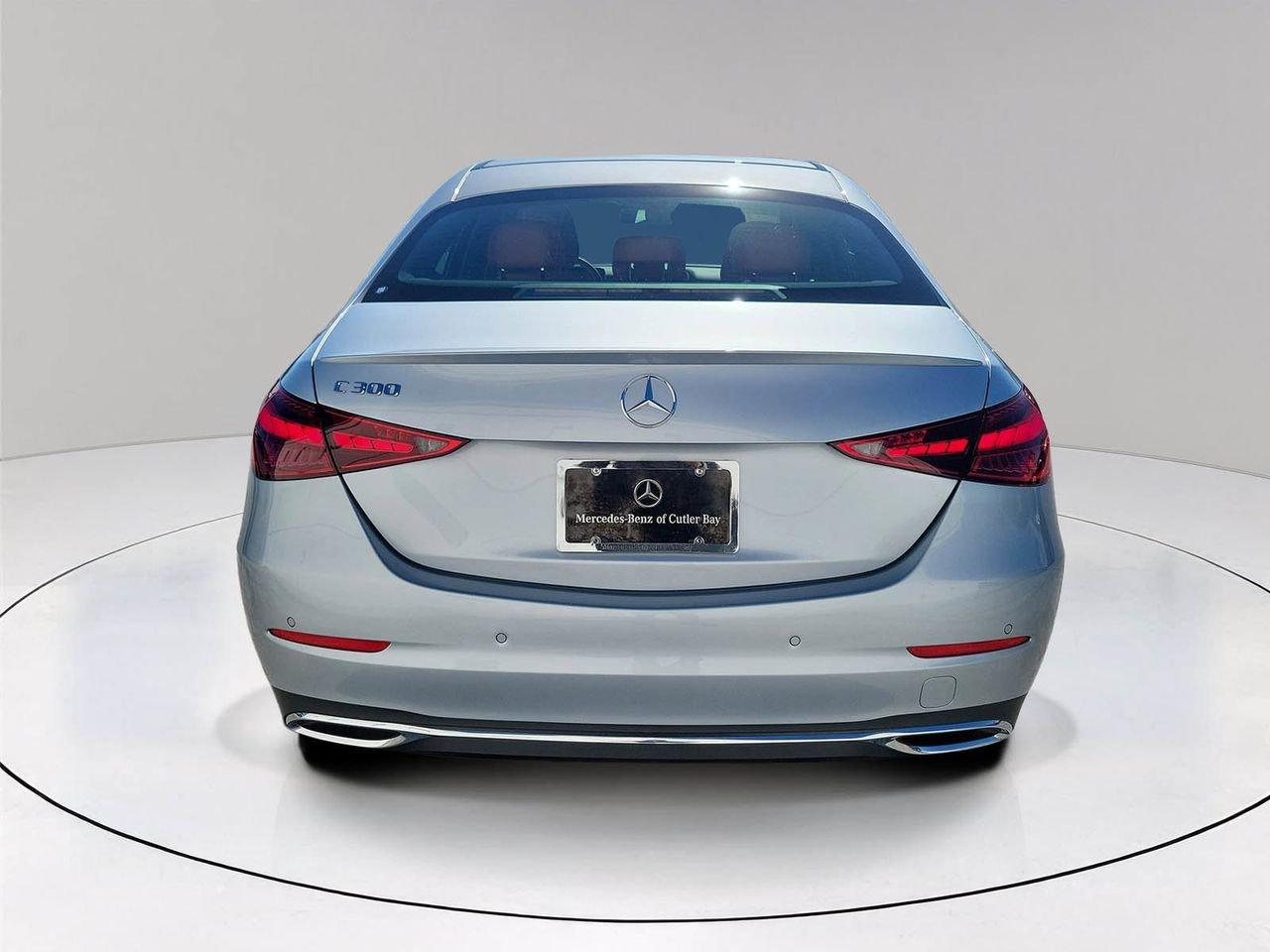 Mercedes-Benz C 300 - Thumbnail 6