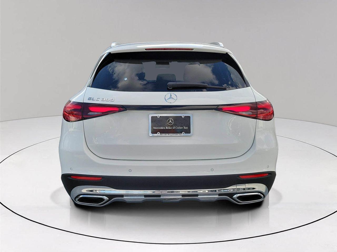 Mercedes-Benz Glc 300 - Thumbnail 6