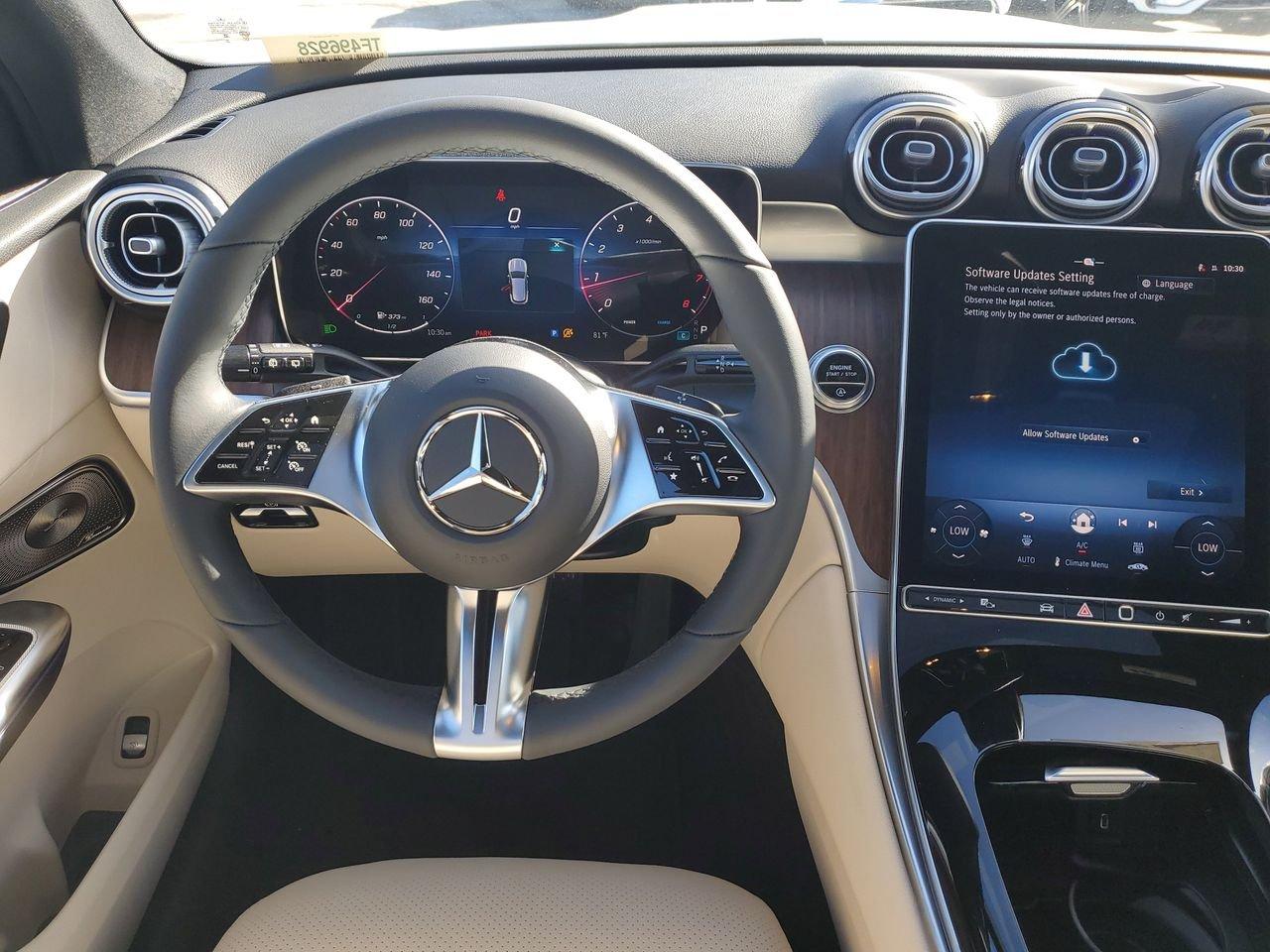 Mercedes-Benz Glc 300 - Thumbnail 14