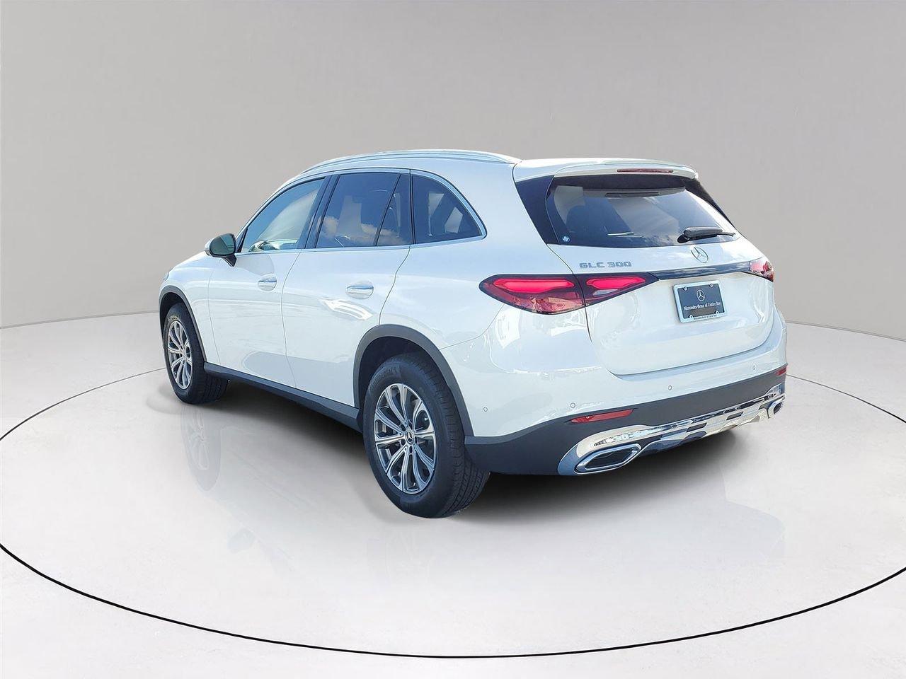 Mercedes-Benz Glc 300 - Thumbnail 5