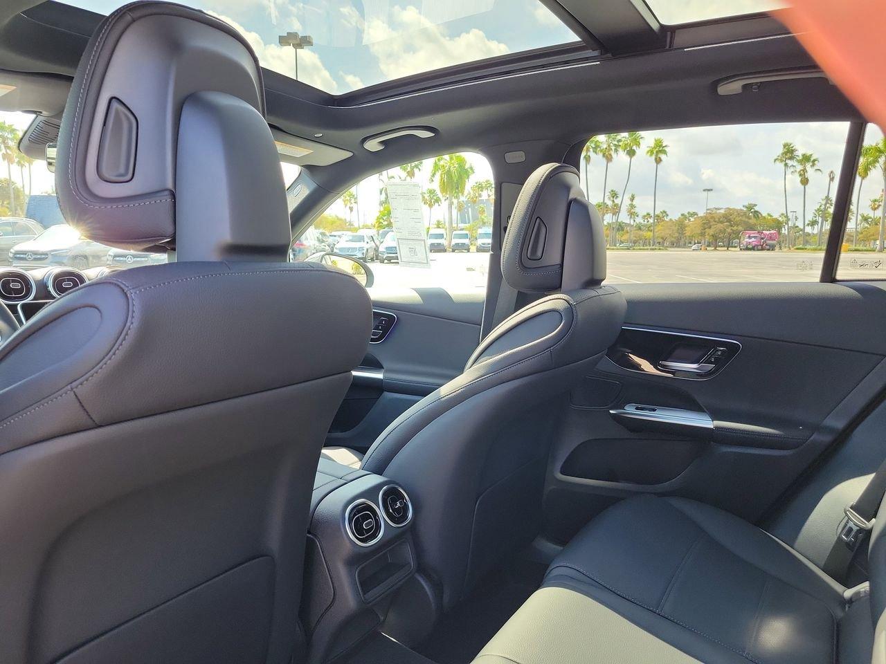 Mercedes-Benz Glc 300 - Thumbnail 13