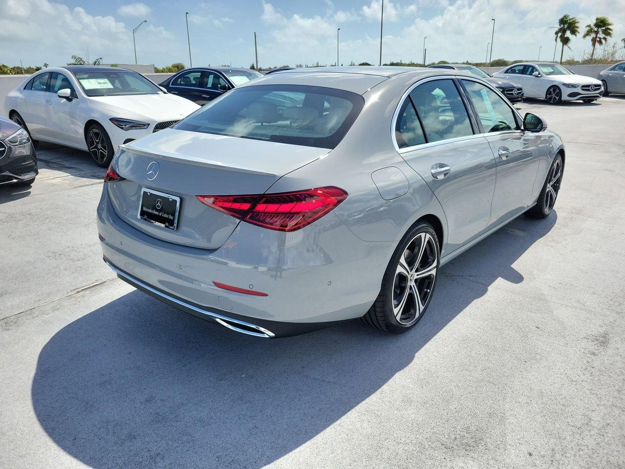 Mercedes-Benz C 300 - Thumbnail 8