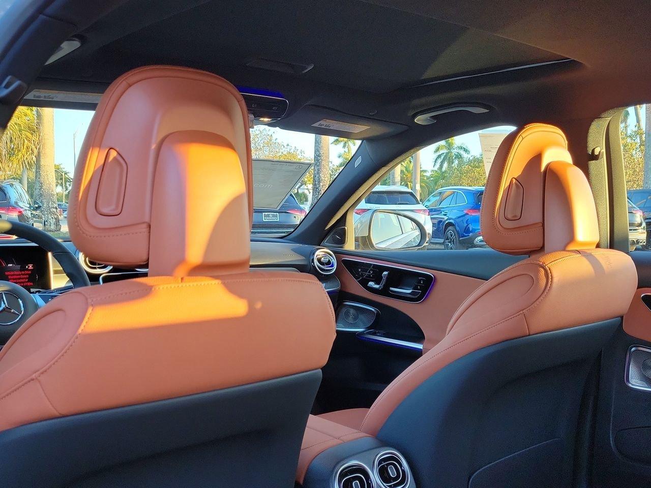 Mercedes-Benz C 300 - Thumbnail 12