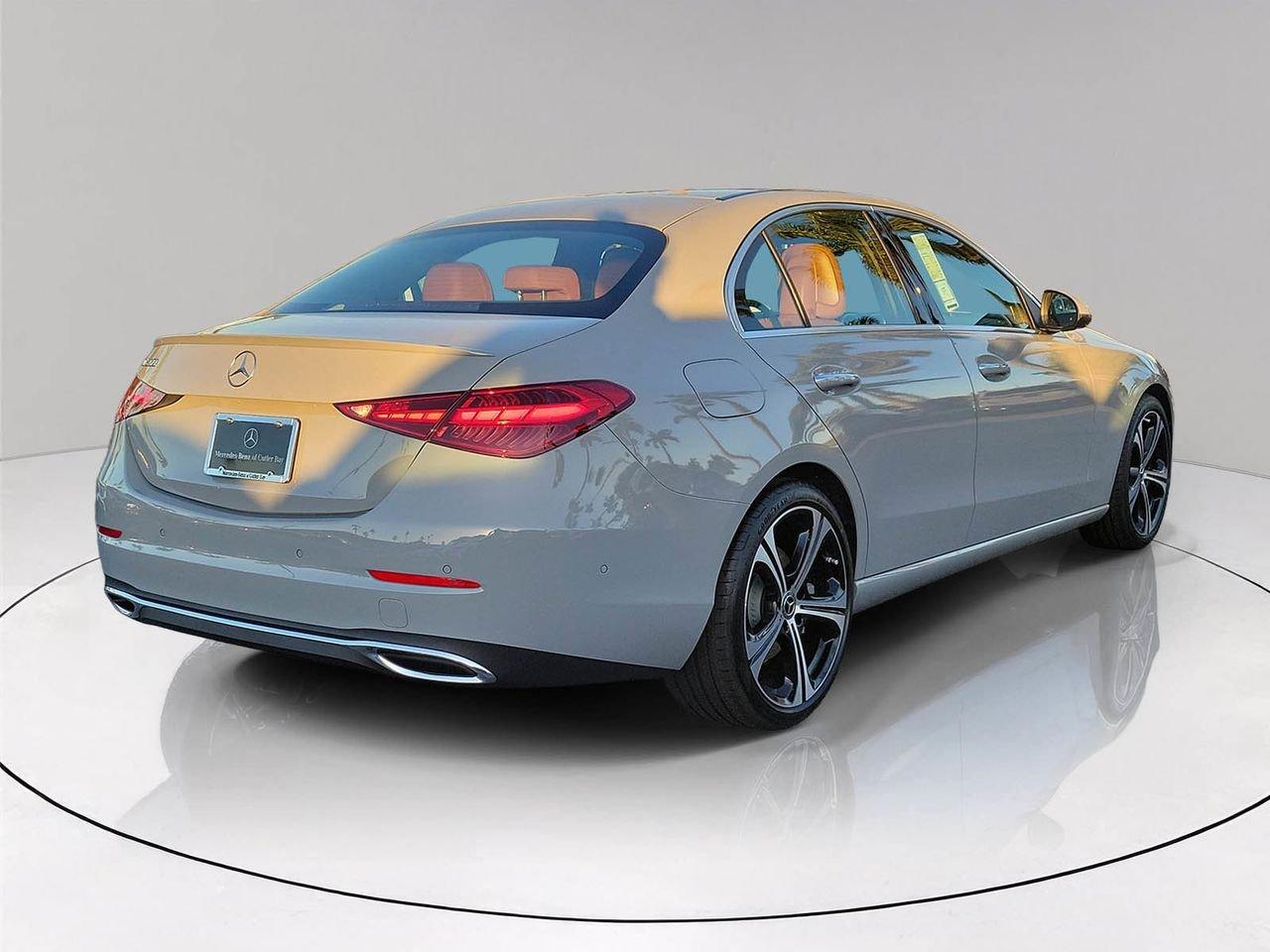 Mercedes-Benz C 300 - Thumbnail 6