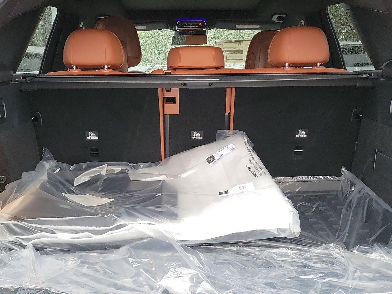 Mercedes-Benz Glc 300 - Thumbnail 9