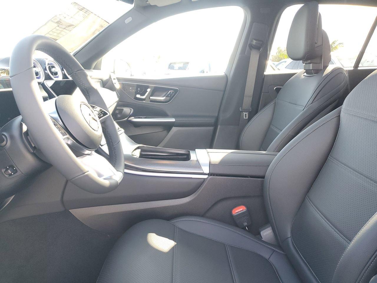 Mercedes-Benz Glc 300 - Thumbnail 19