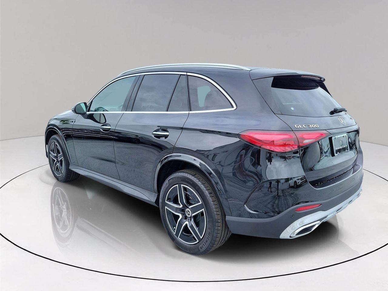 Mercedes-Benz Glc 300 - Thumbnail 5