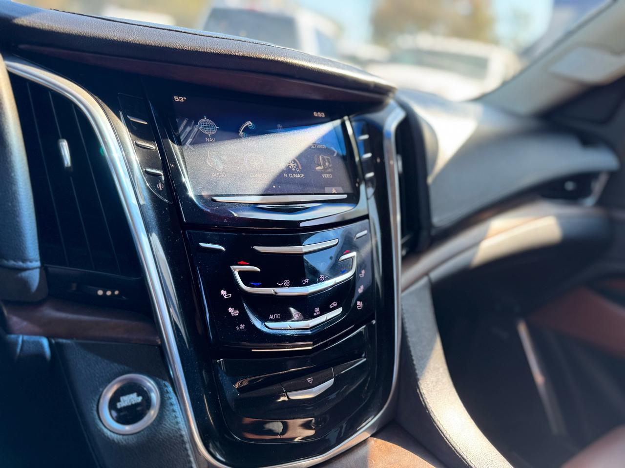 Cadillac Escalade Premium 4Wd - Thumbnail 20