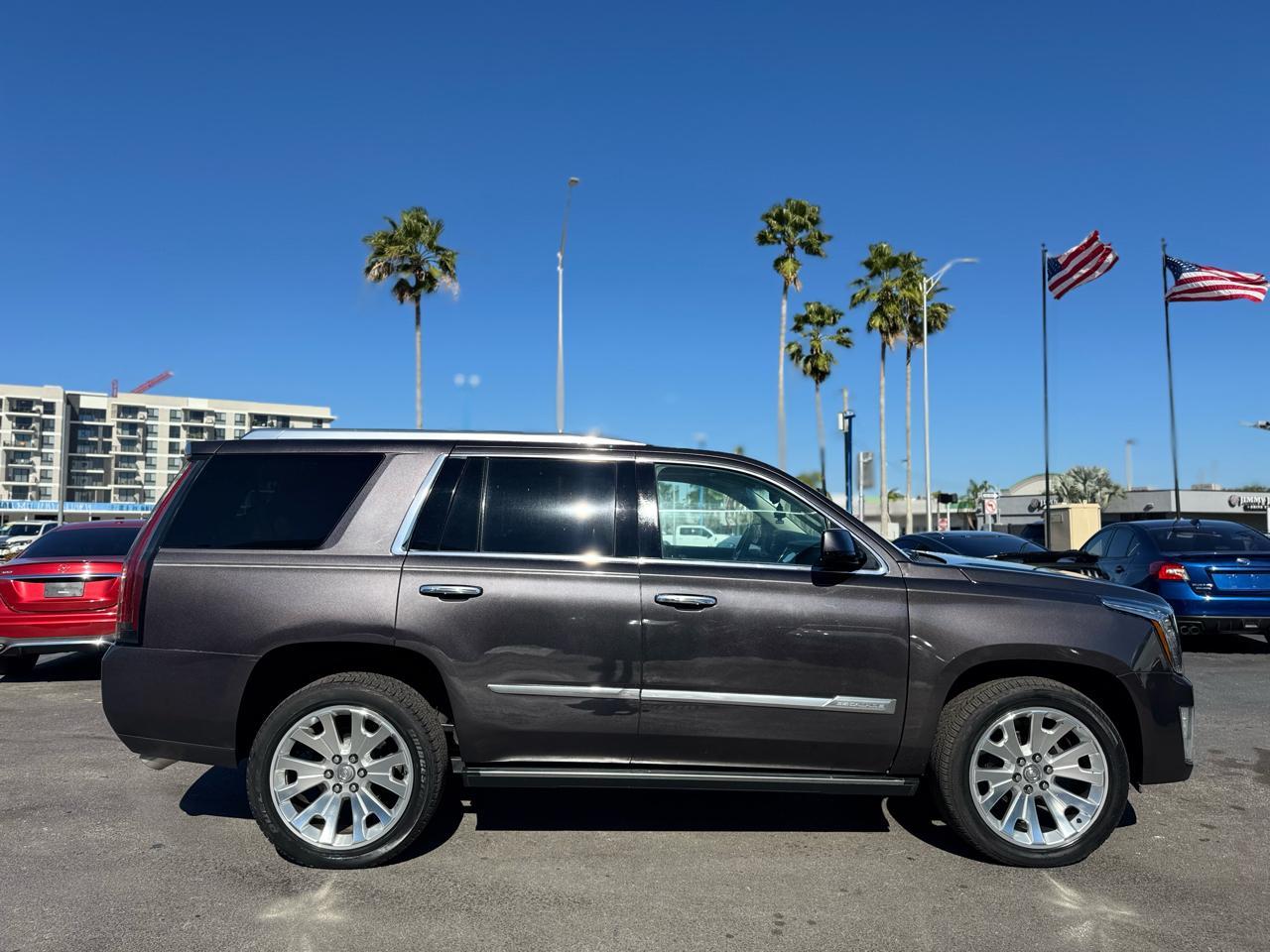 Cadillac Escalade Premium 4Wd - Thumbnail 5