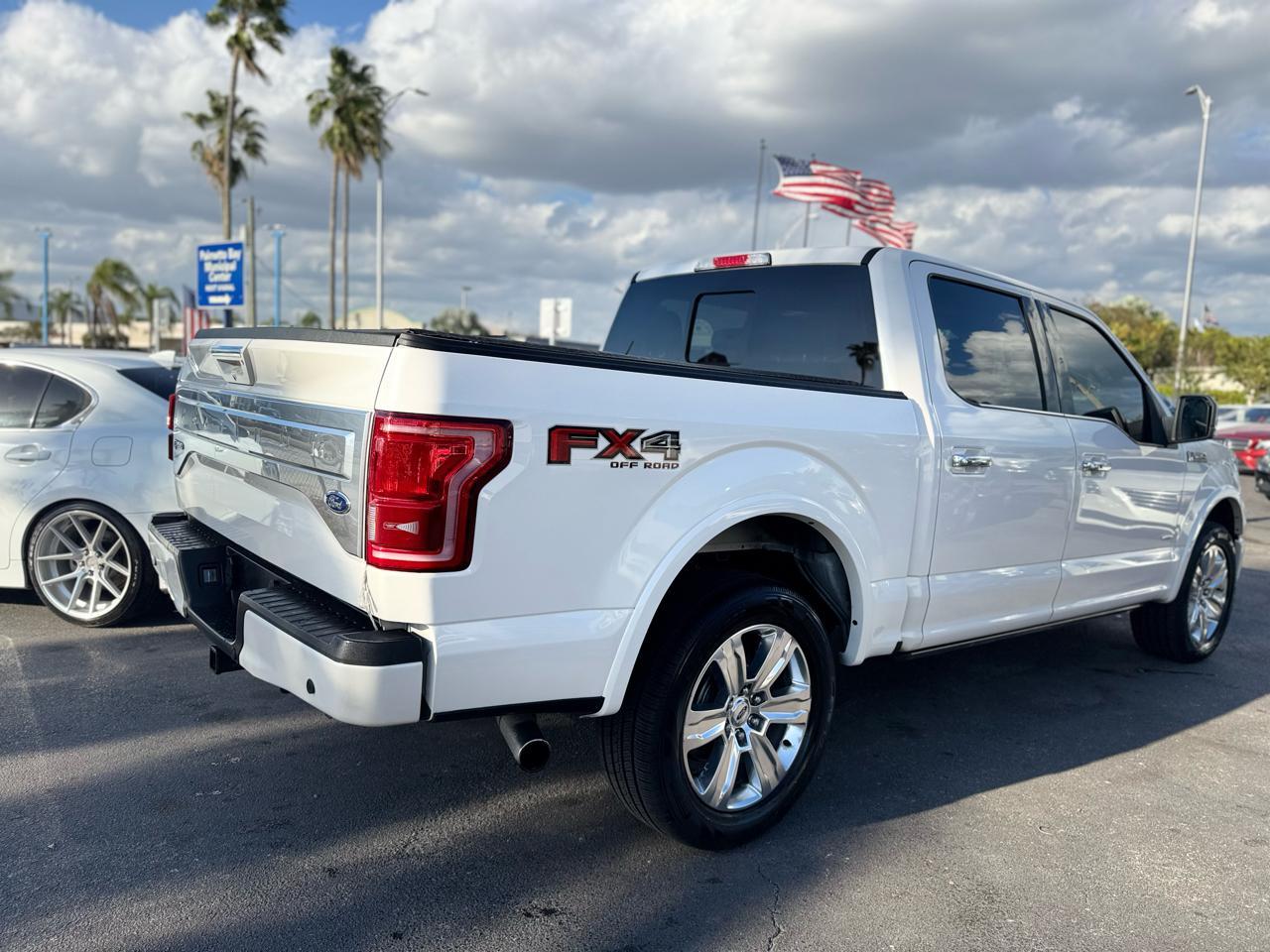 Ford F-150 Platinum - Thumbnail 6