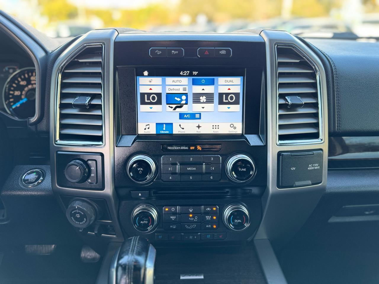 Ford F-150 Platinum - Thumbnail 20