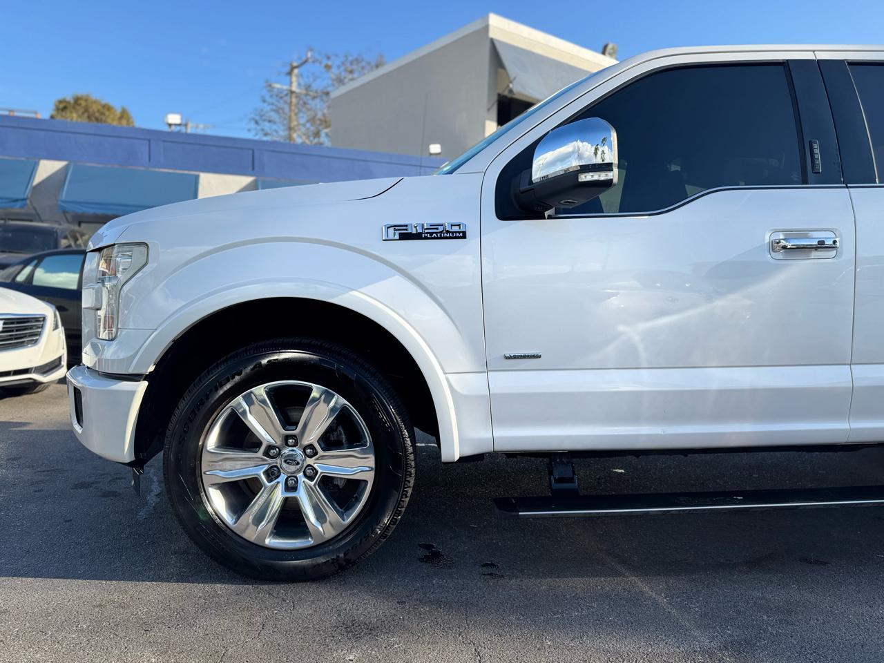 Ford F-150 Platinum - Thumbnail 12