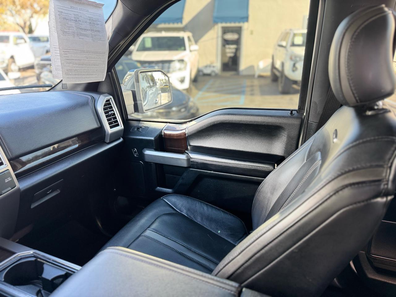 Ford F-150 Platinum - Thumbnail 17