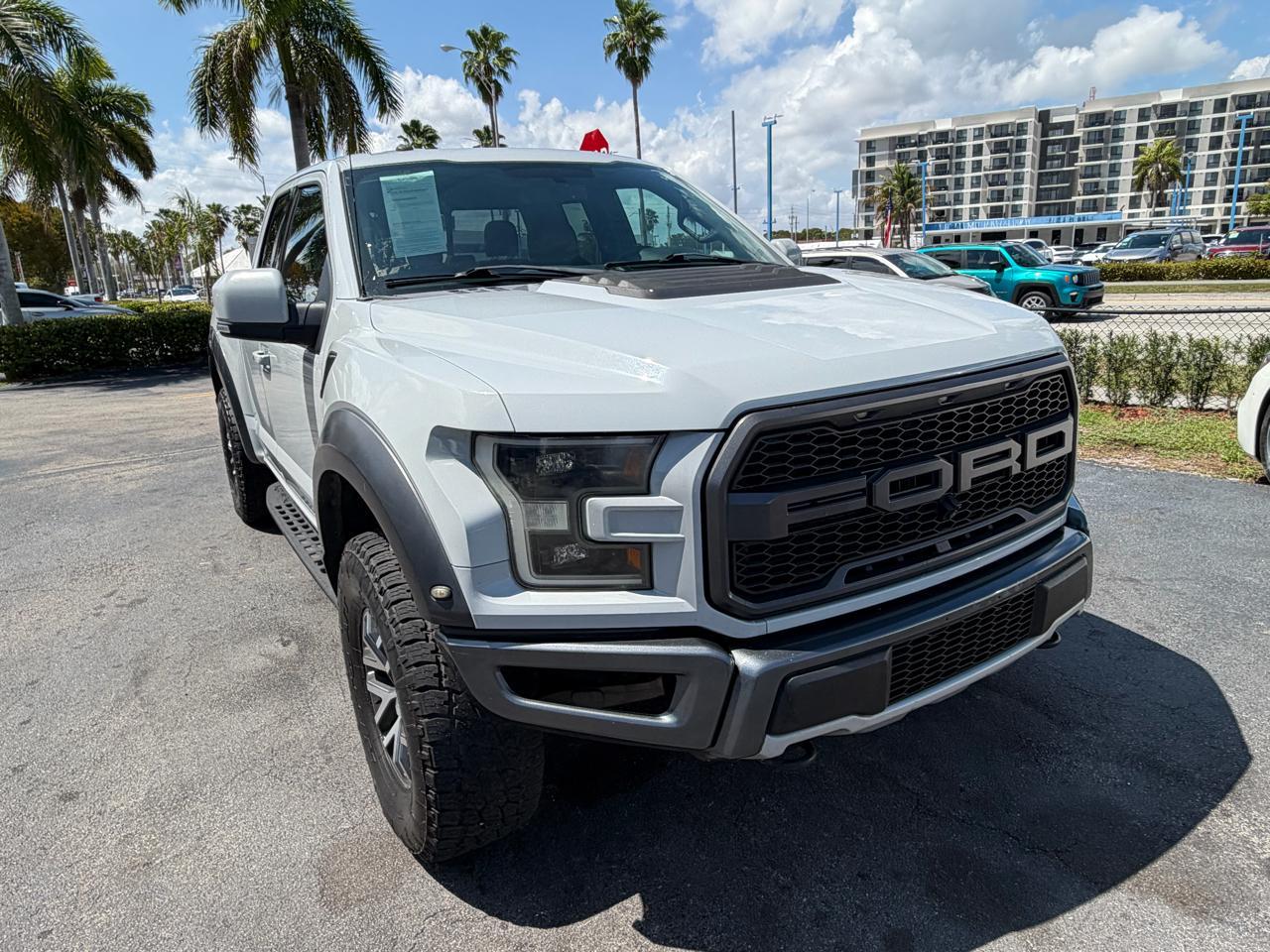 Ford F-150 4Wd Supercab 133" Svt Raptor - Thumbnail 15