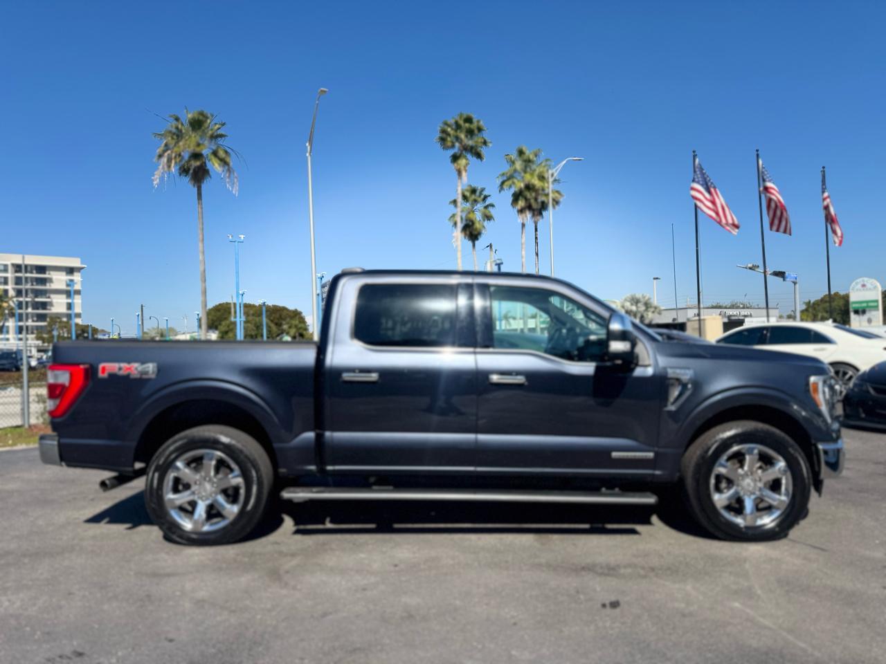 Ford F-150 King-Ranch Supercrew 5.5-Ft. Bed 4Wd - Thumbnail 5