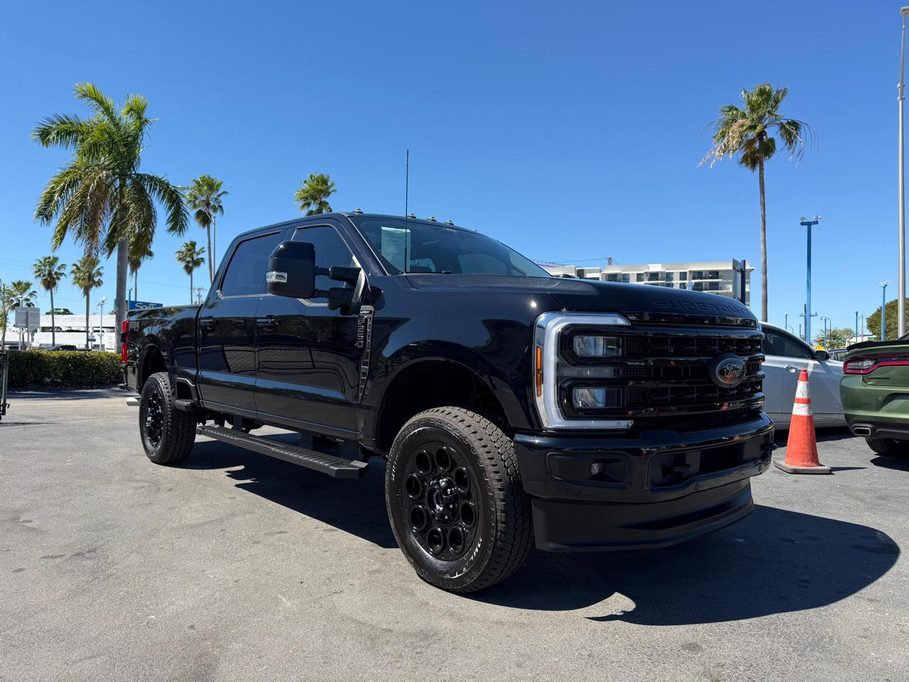 Ford F-250 Sd Xl Crew Cab 4Wd - Thumbnail 4