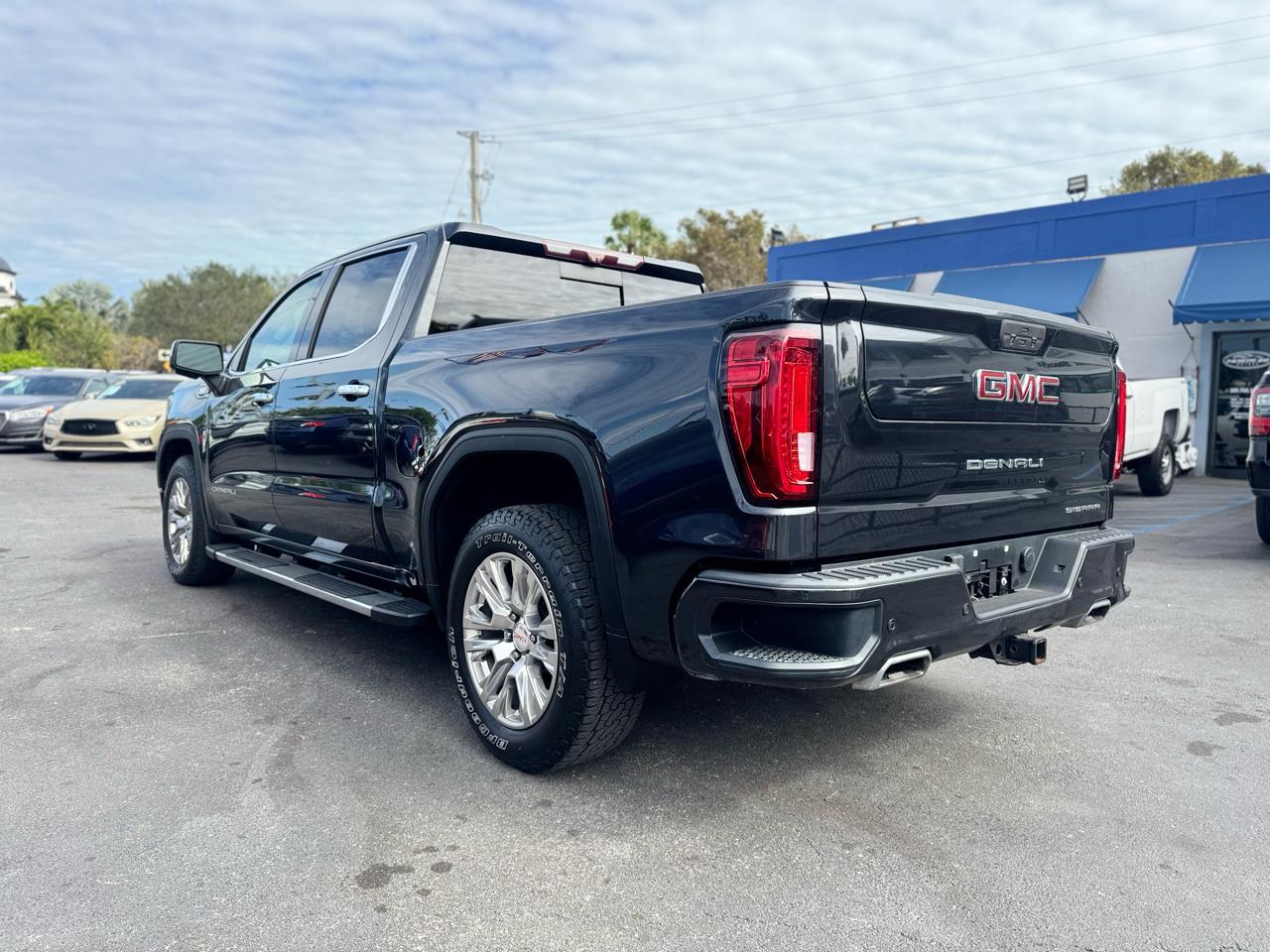 Gmc Sierra 1500 Denali Crew Cab Long Box 4Wd - Thumbnail 9