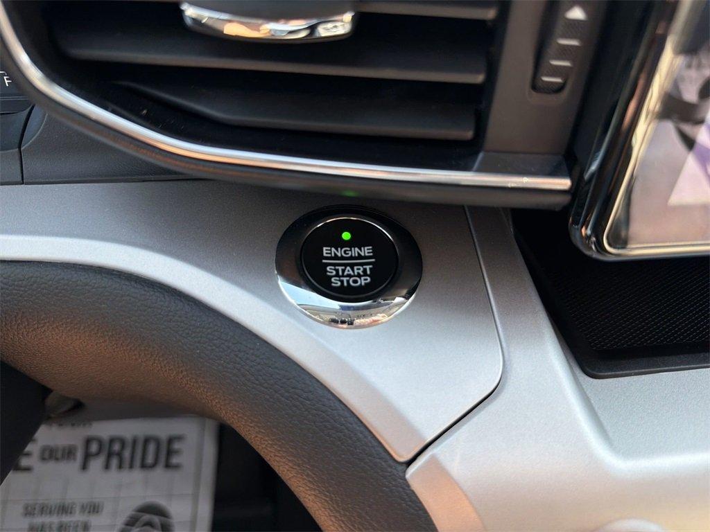 Ford Explorer Xlt - Thumbnail 17