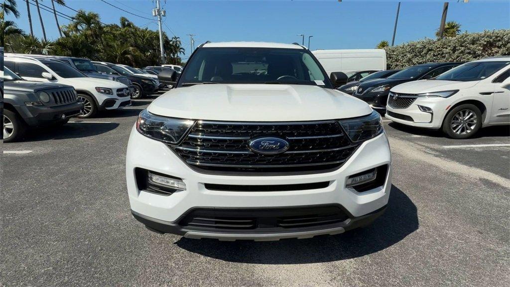 Ford Explorer Xlt - Thumbnail 4