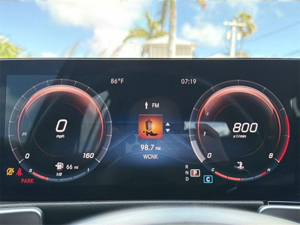 Mercedes-Benz Glb 250 - Thumbnail 18