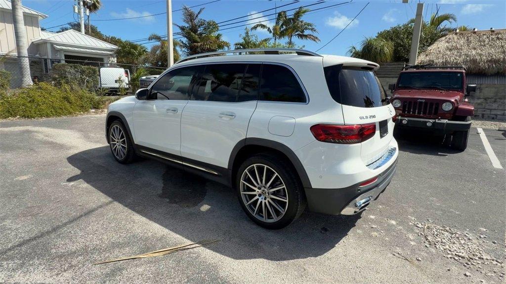 Mercedes-Benz Glb 250 - Thumbnail 7