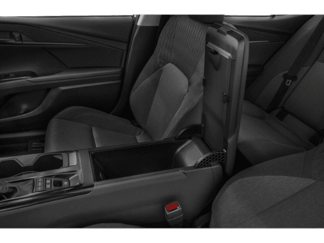 Toyota Camry Le - Thumbnail 12