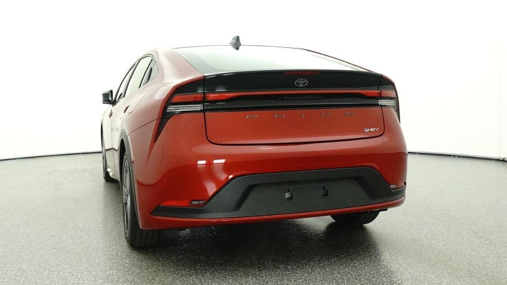 Toyota Prius Le - Thumbnail 17