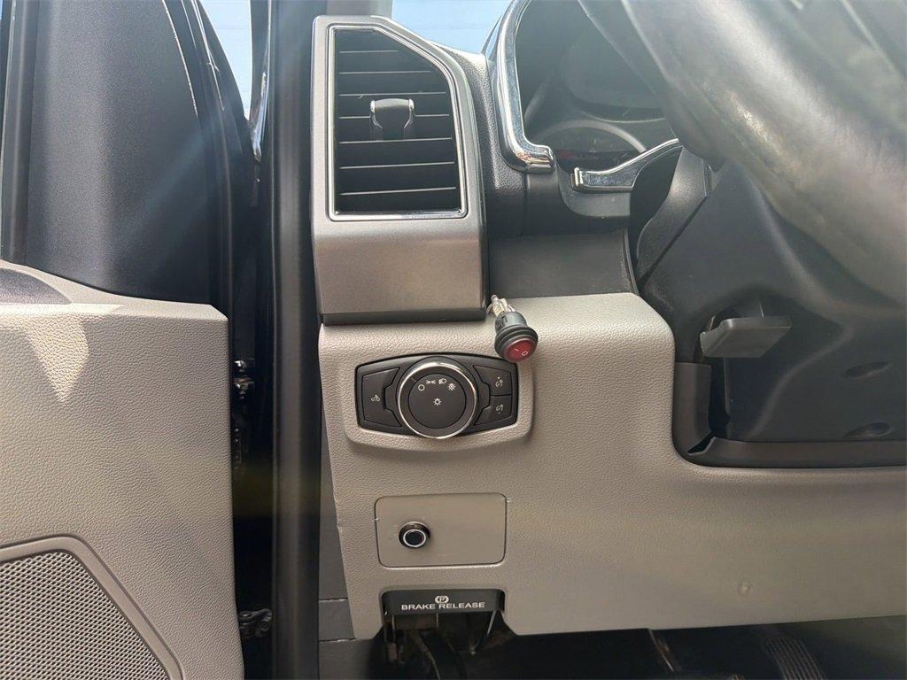 Ford F-250Sd Xlt 4Wd Crew Cab - Thumbnail 10