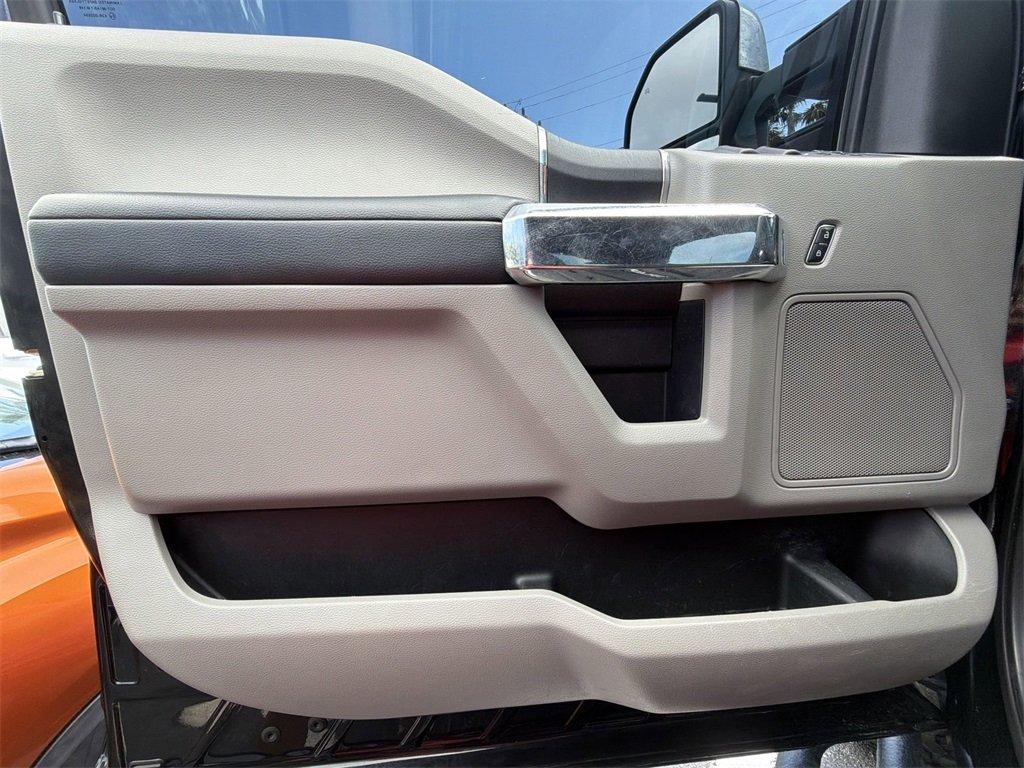 Ford F-250Sd Xlt 4Wd Crew Cab - Thumbnail 15