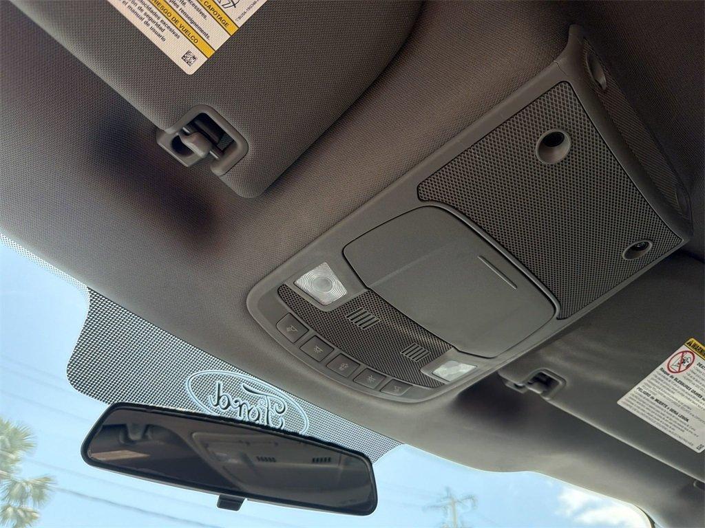 Ford F-250Sd Xlt 4Wd Crew Cab - Thumbnail 11