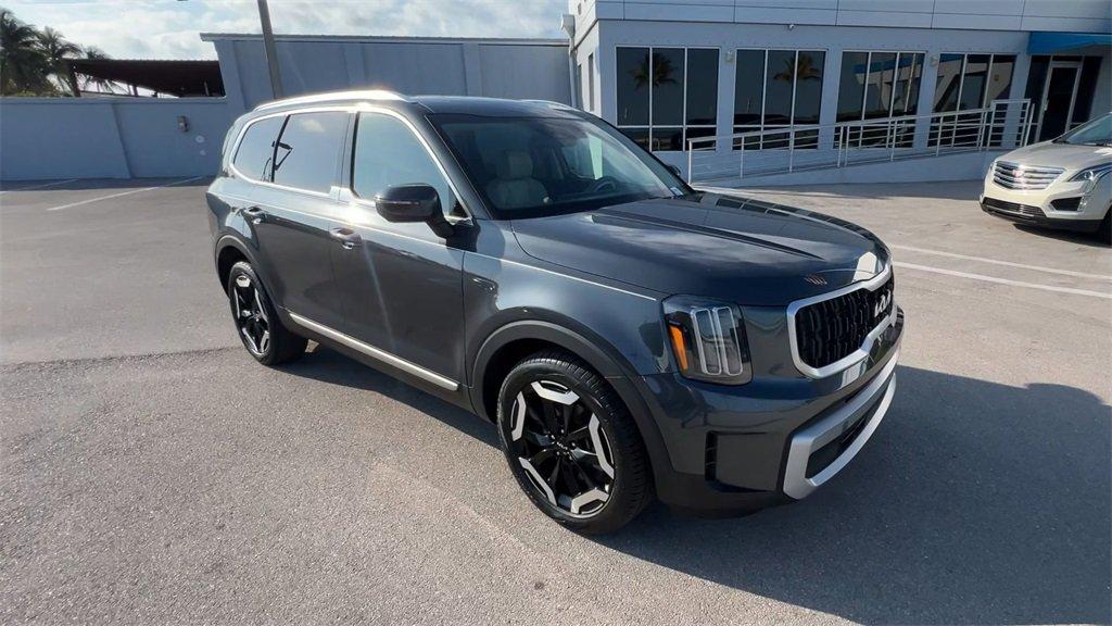 Kia Telluride Ex Fwd - Thumbnail 3