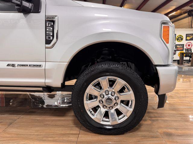 FORD F250 SUPER DUTY CREW CAB - Thumbnail 4