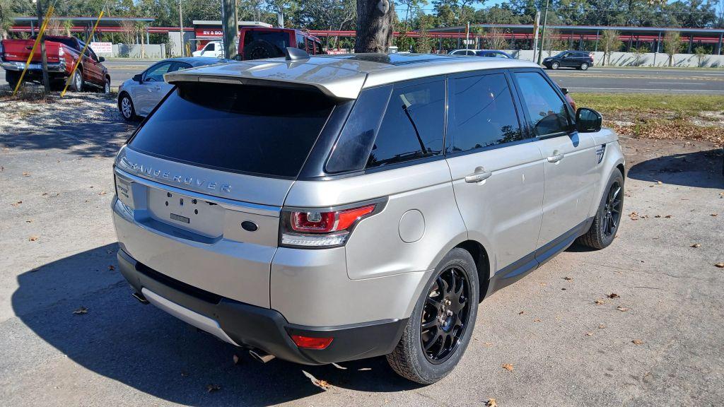 Land Rover Range Rover Sport - Thumbnail 10