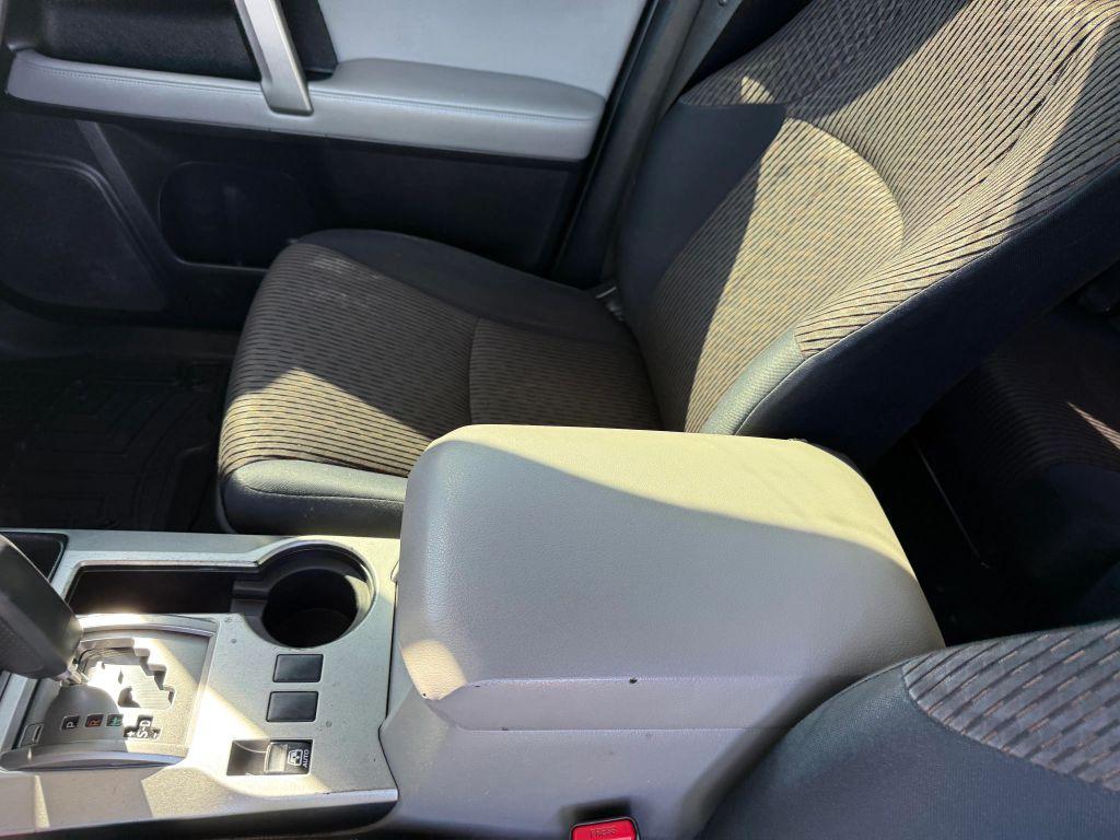 Toyota 4Runner - Thumbnail 18